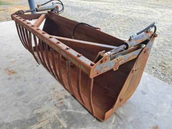 200cm Handling Claw Bucket with Euro Hitch